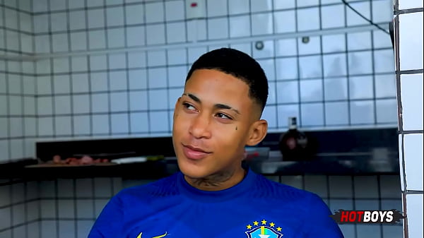 Suruba no churrasco entre amigos!