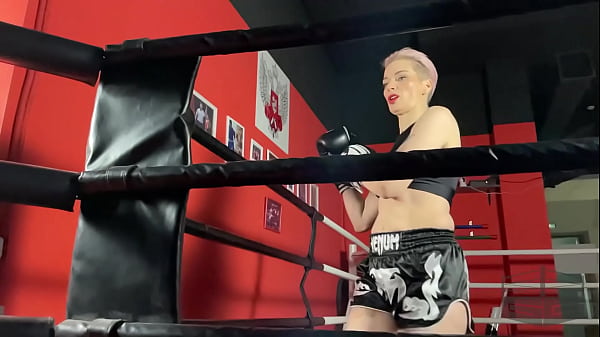 Kickboxing mood - Training alone