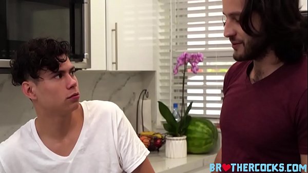 Download Video - Handsome Stepbro Doesn't Believe In Wearing Pants At Home