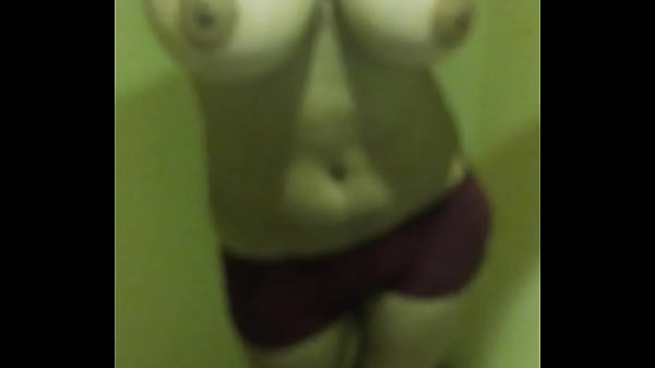Big boobs desposlut dancing showing ass