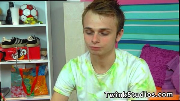 Very small penis of boy gay sex photos Skylar P...