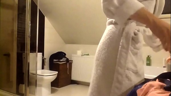 Straight girl at home shower on spy cam