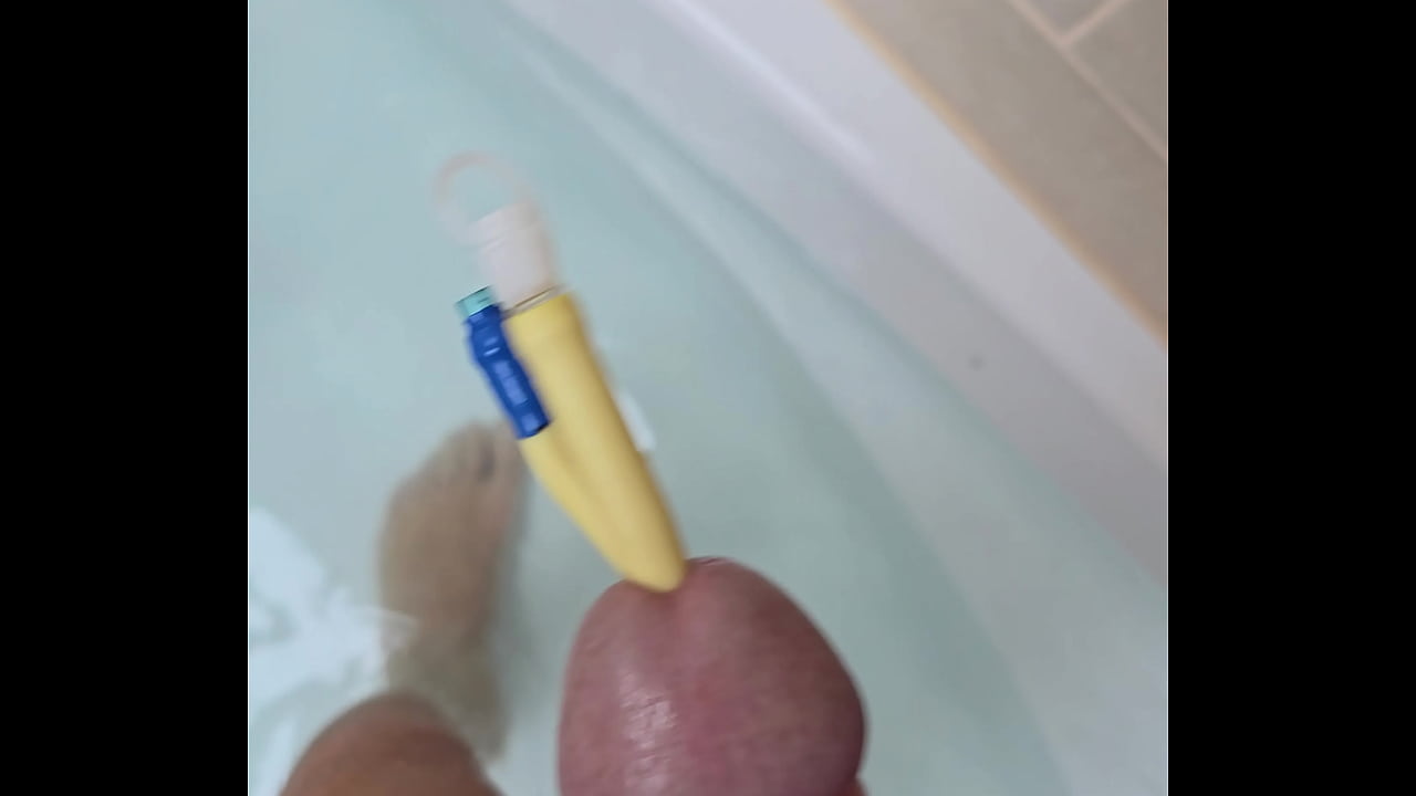 Sonando en el jacuzzi
                   urethra catheter muchos negros