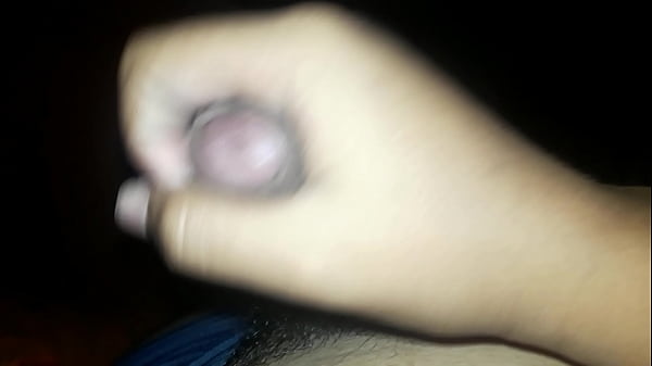 Me toco mi pene chico