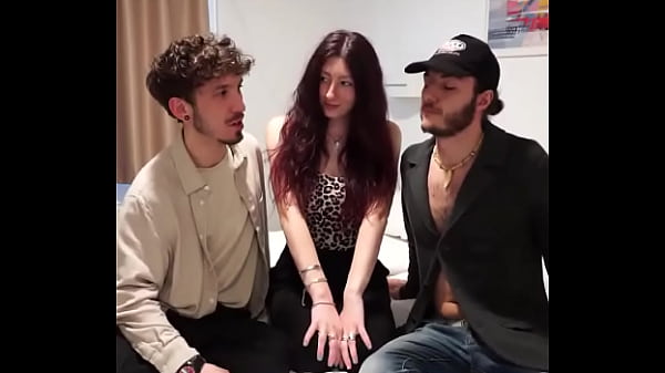 Interview part 1 ElivaLove - Mik nell 56 sec