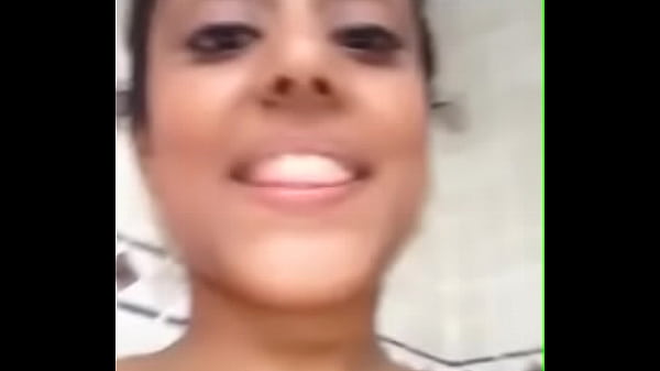 Download Video - Indian chick showing her tits and pussy