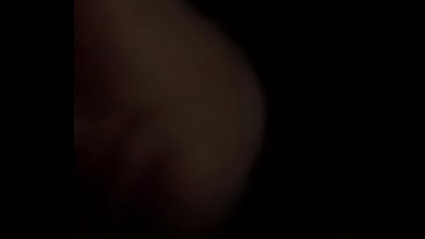 thumb pee in bed
