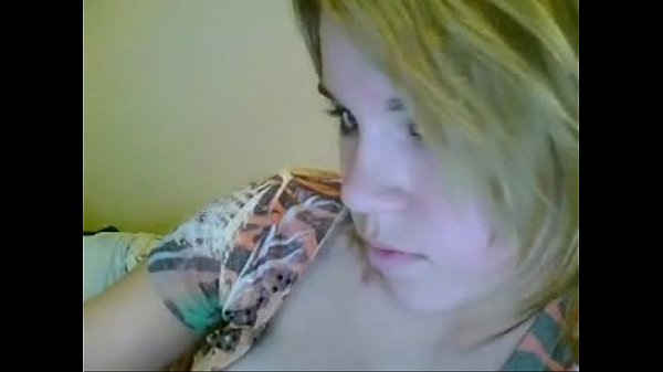 Cams4hot blonde girl in webcam