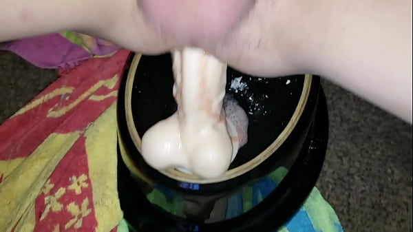 Download Video - Riding my toy gets me cumming