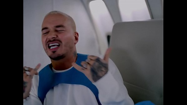 Download Video - ROSAL&Iacute;A&comma; J Balvin - Con Altura &lpar;Official Video&rpar; ft&period; El Guincho