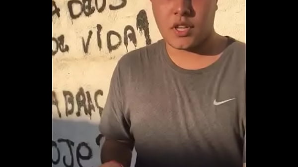 Gordinho mil desculpas fudendo tímpano