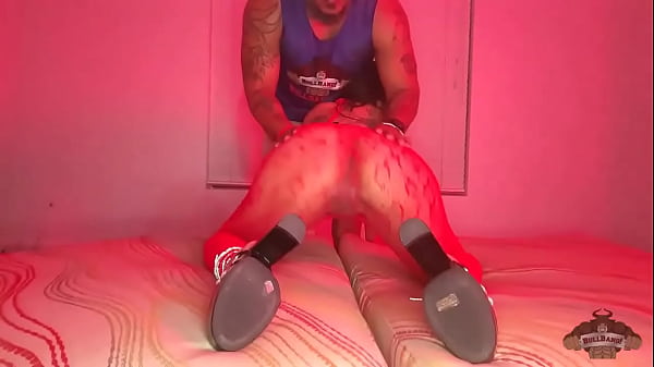 Redlight District Gang Bang for Hawaiin Babe!This one is now LIVE on all platforms!!!Shout out CamBullbang Mac onlyxxx ...
