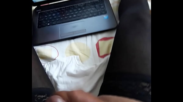 Download Video - Paja viendo porno