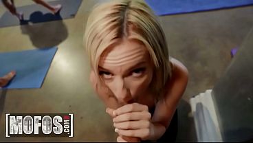 Download Video - MOFOS - Sexy Lindsey Lakes Finds Her Zen By Sneaking Out Of Yoga For A Steamy Doggystyle Fuck