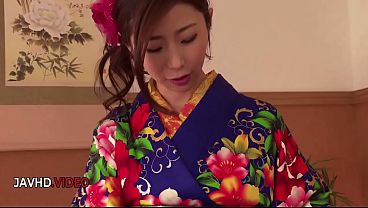 Ayumi Shinoda in Sexy Kimono Gives Intense Japanese Blowjob