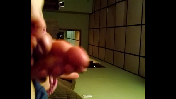 Annette b. mama sexy footjob