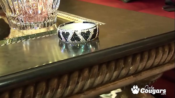 Download Video - June Summers Has Her Pussy Eaten Out By Her Mature Girlfriend