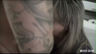 Fucking my big-assed MILF sister-in-law in the laundry room while her husband is in the shower - Collab Ale Maia