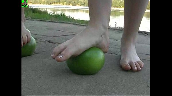 Green grapefruit