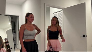 Gypsy Rose Ultimate Spit Fetish 3some: Sucking Toes & Swapping Cum