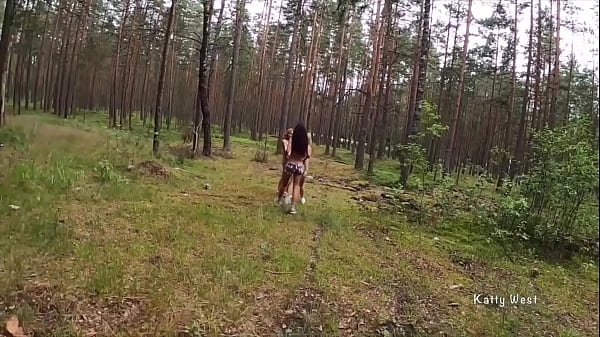 Picked up three lesbians in the forest and they started masturbating for me