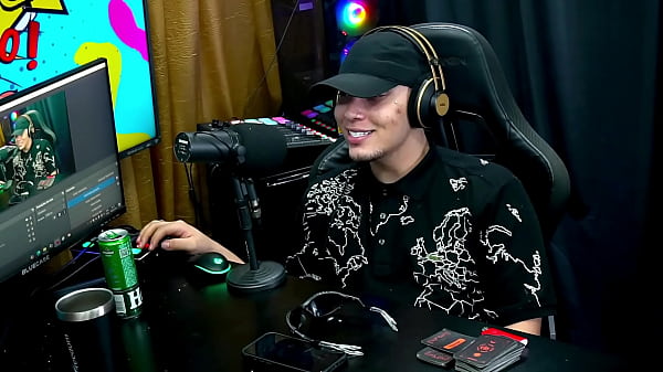 Victoria Camargo arrived in a sensual outfit and took everything off, Ruan was very horny - Podcast Pápum no Barraco!