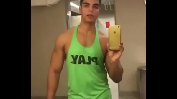 Dudu Santho de pau duro