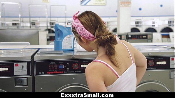 Download Video - ExxxtraSmall - Petite Teen &lpar;Cali Hayes&rpar; Fucked in Laundromat