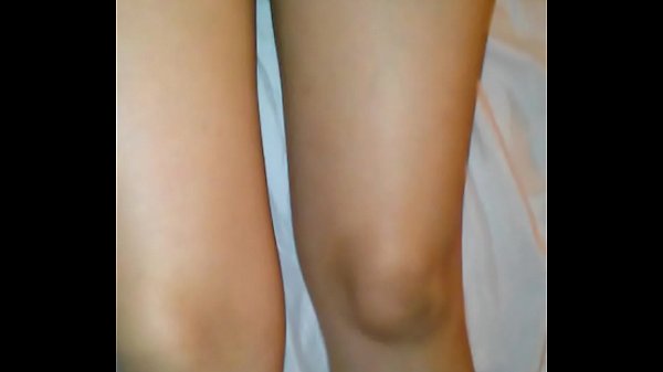 thumb buttock