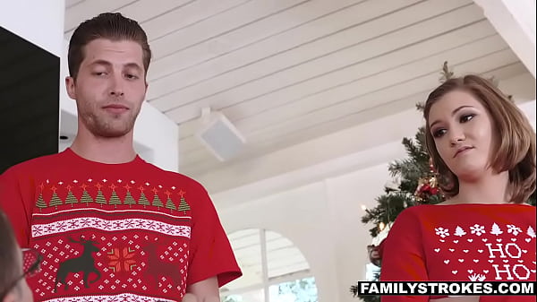 Download Video - Fucking StepSister Riley Mae During StepFamily Christmas Picture