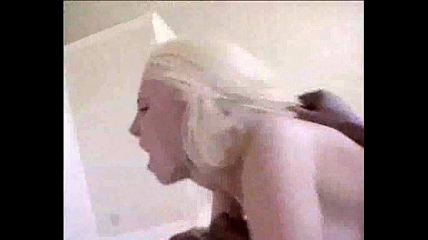 Download Video - White Pussy Wrecka