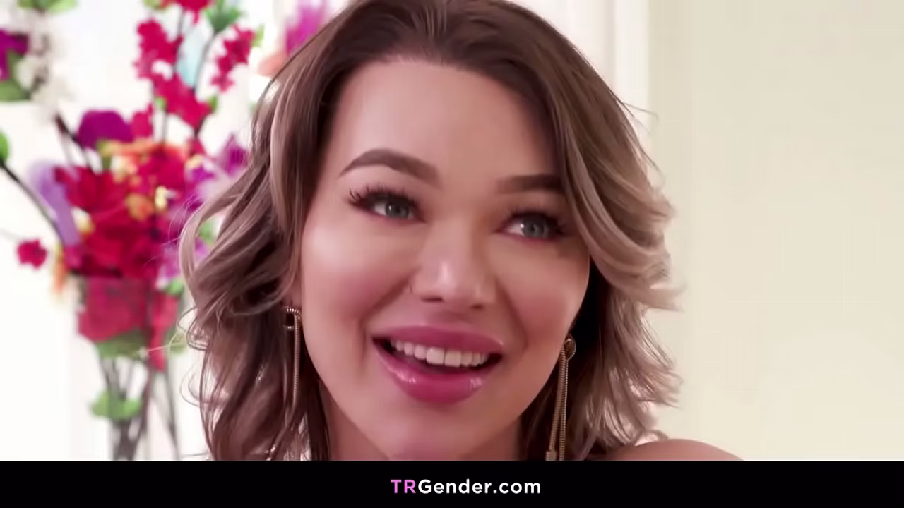 Flirty Fun: Emma Rose and Alpha Wolfe'_s Tempting Connection