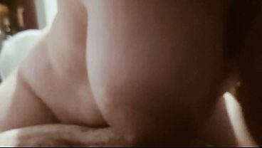 Download Video - Bouncing her boobs on my face