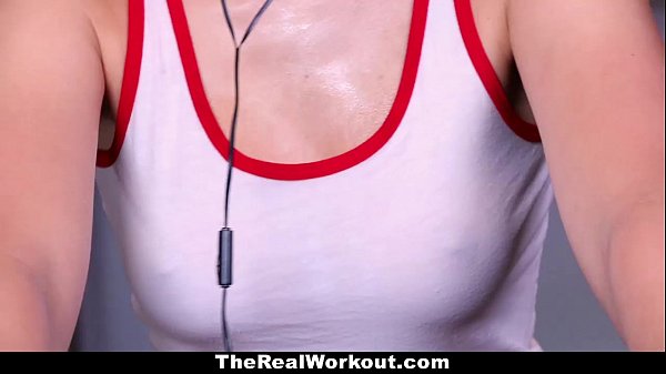 TheRealWorkout - Slutty Teen (Joseline Kelly) Fucked At The Gym