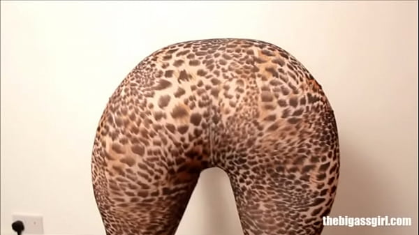 The Big Ass Girl Tiger Booty (2/19) 60 sec
