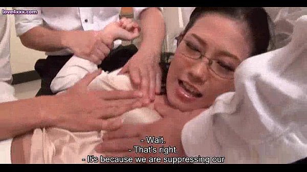 Download Video - Teen asian babe gets double fucked in class