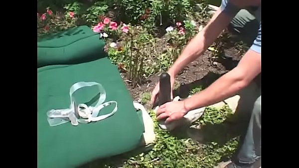 Download Video - Blonde slut invited random couple of lovers to gets double penetrated by cock and strapon at the garden