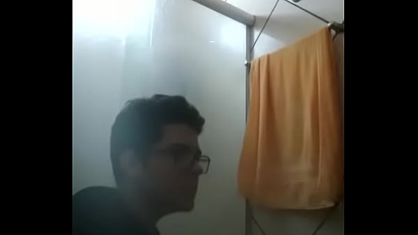 Arlindo Lanches mono garen safadinho tocando uma no banheiro pra todas as novinhas