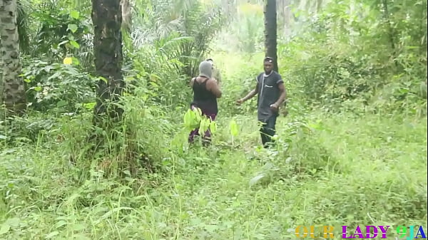 Somewhere in Africa Bbw Pornstar Meets With Softkind Fucksy In an outdoor sex tour with hardcore Sex