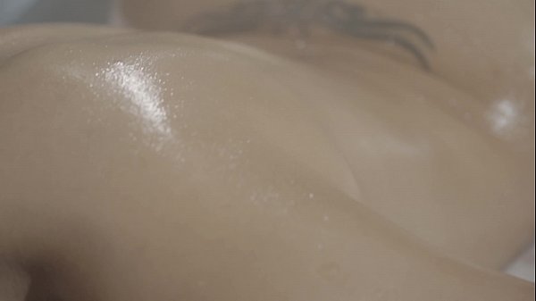Oiled massage for curve girl Canela Skyn