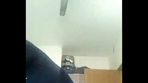 Desi girl masturbates