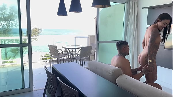 I came back from the beach horny and came hard on the bandit's dick