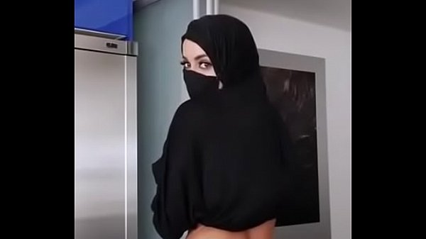 Download Video - Arabian big tits slut