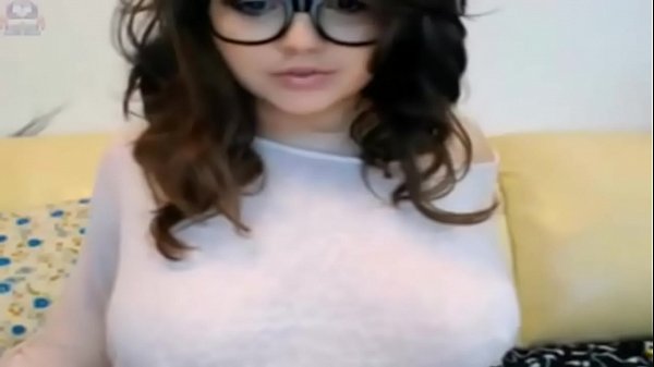 Download Video - Whats Her name&quest; Name please &lpar;Glasses Webcam Tits Teen&rpar;