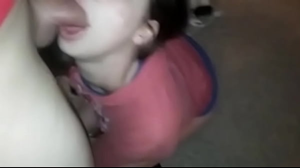 Sexy girlfriend sucking me