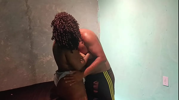 Primeiro Anal com a nana diaba