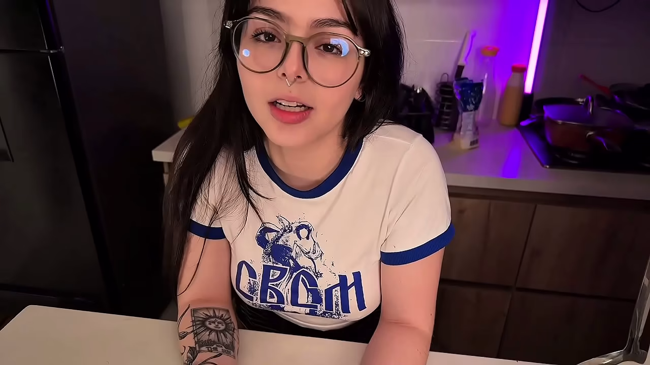 Enga&ntilde_ando a Mi Novia Con Mi Hermanastra