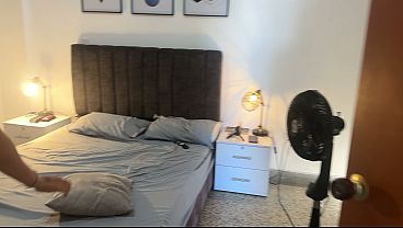 Download Video - Mi hermanastro no resistio al verme desnuda en el ba&ntilde;o y termino follandome duro con su enorme pene&comma; TERMINAMOS EN SEXO REAL CASERO-