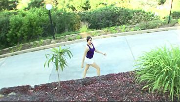 19 Year Old Sitter Gets Banged By An Older Man