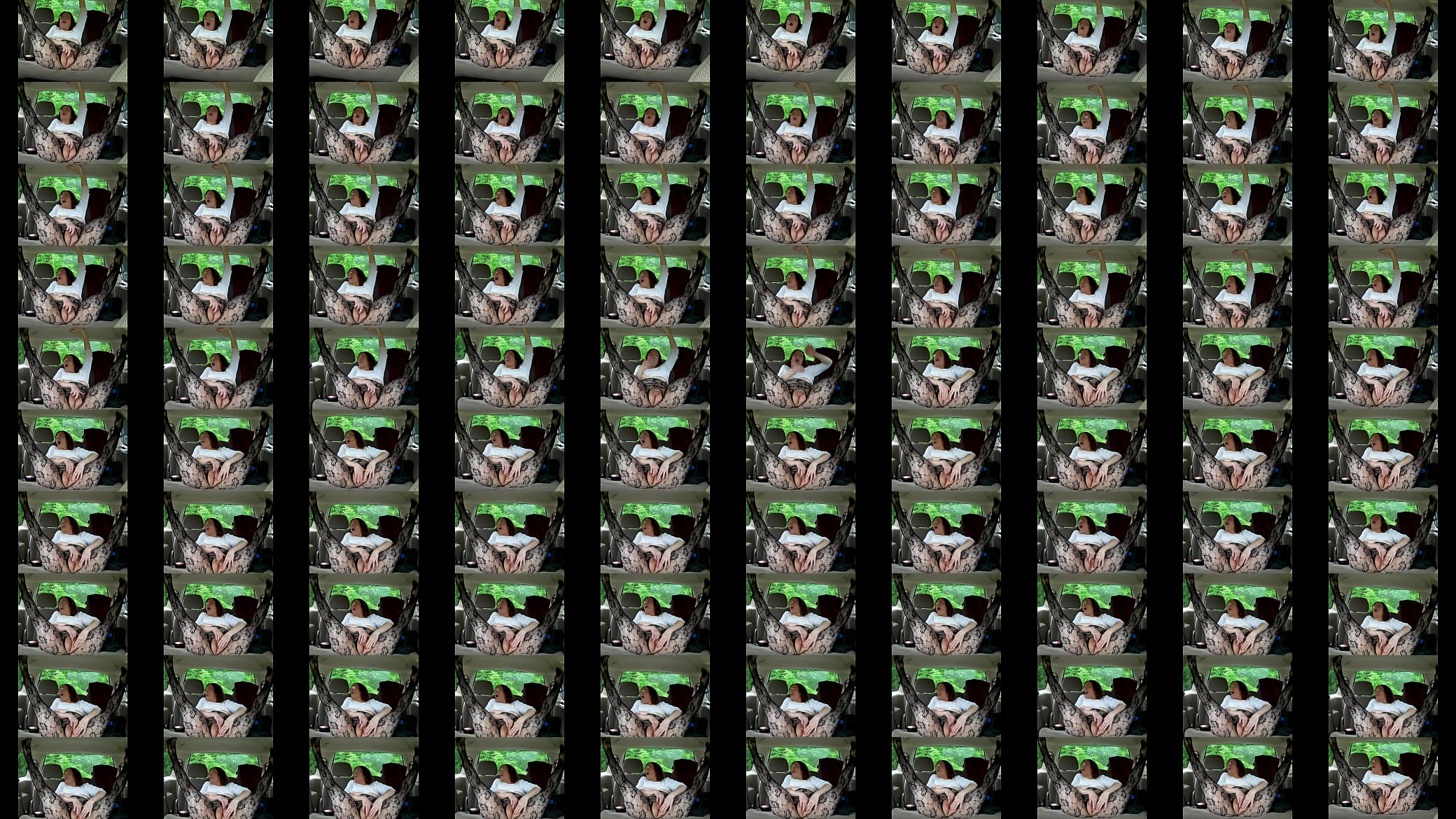 Feet Up In Van!! 预览图